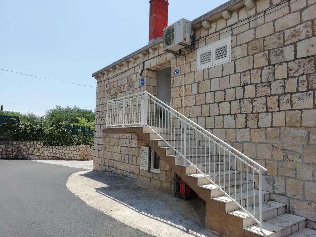 Village Apartment Skuric Čilipi Εξωτερικό φωτογραφία